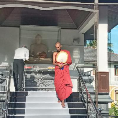 ධර්ම දේශනාව 